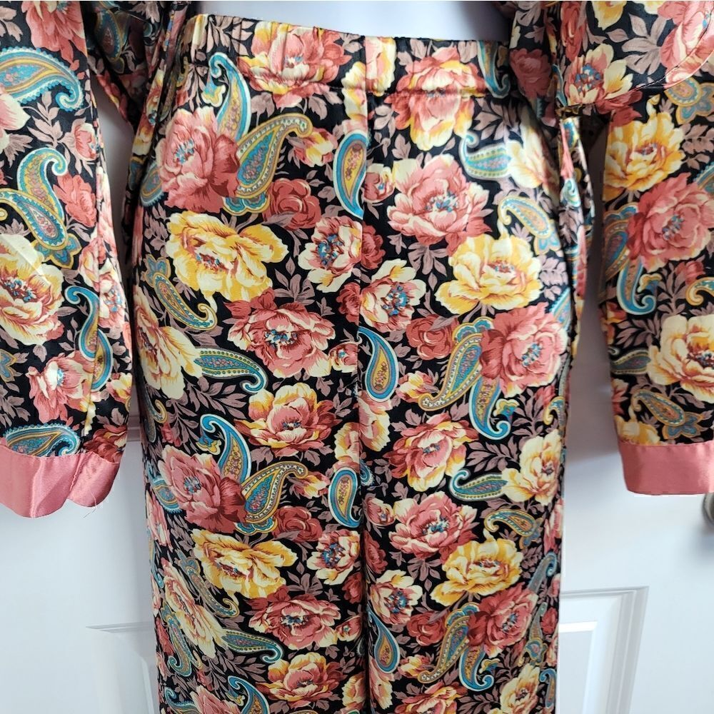 VINTAGE- VICTORIA'S SECRET Gold Label PJ Set - Picture 10 of 16